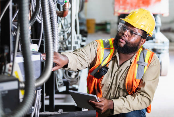 Best Commercial Electrician Services  in Pinckney, MI